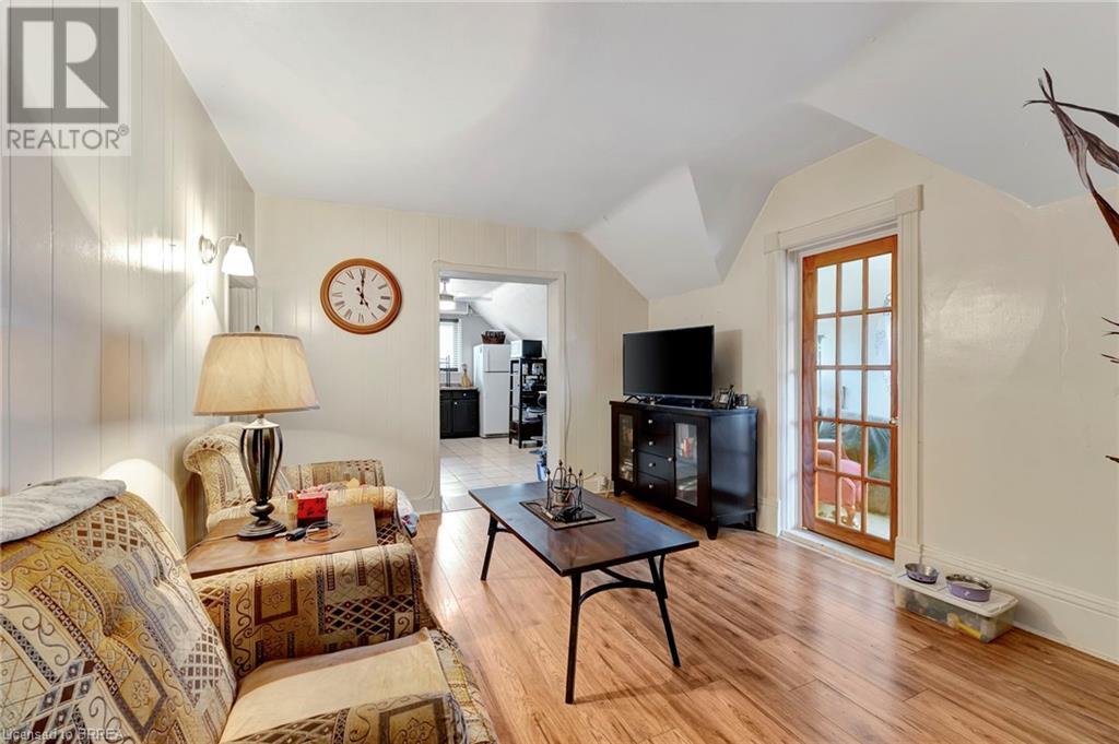 39 Port Street Property Photo 17