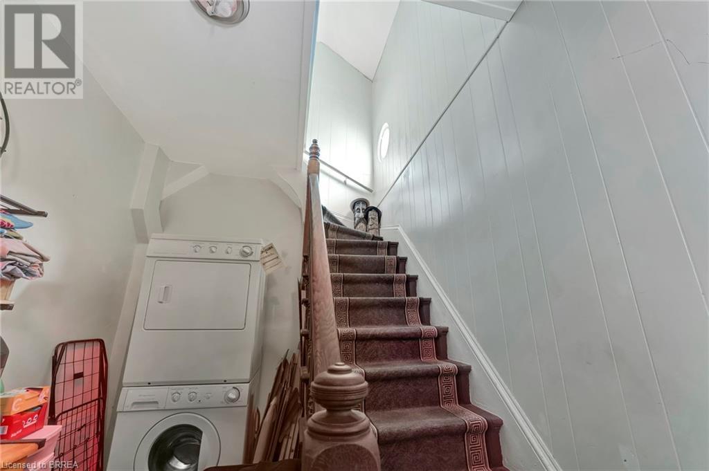 39 Port Street Property Photo 23