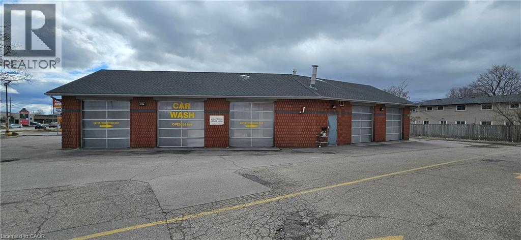150 Dundas Street S Property Photo