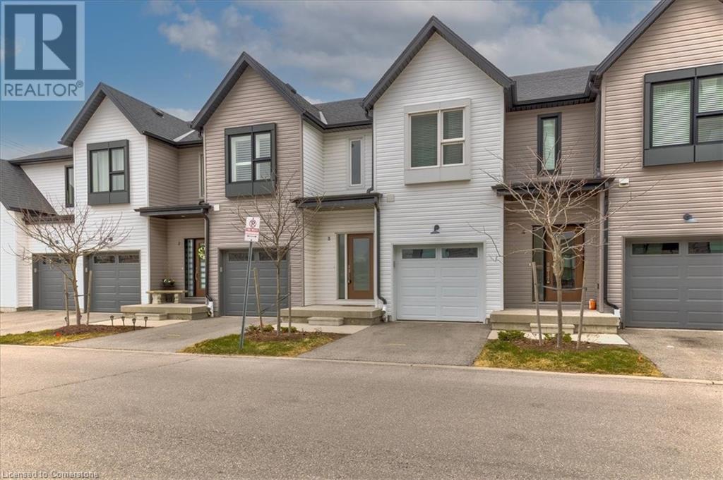 110 FERGUS Avenue Unit# 3