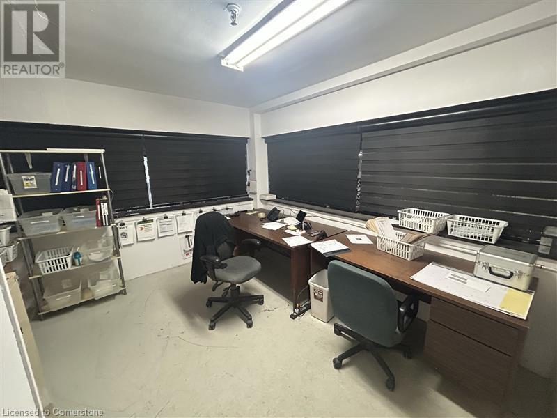 276 Kenilworth Avenue N Property Photo 23