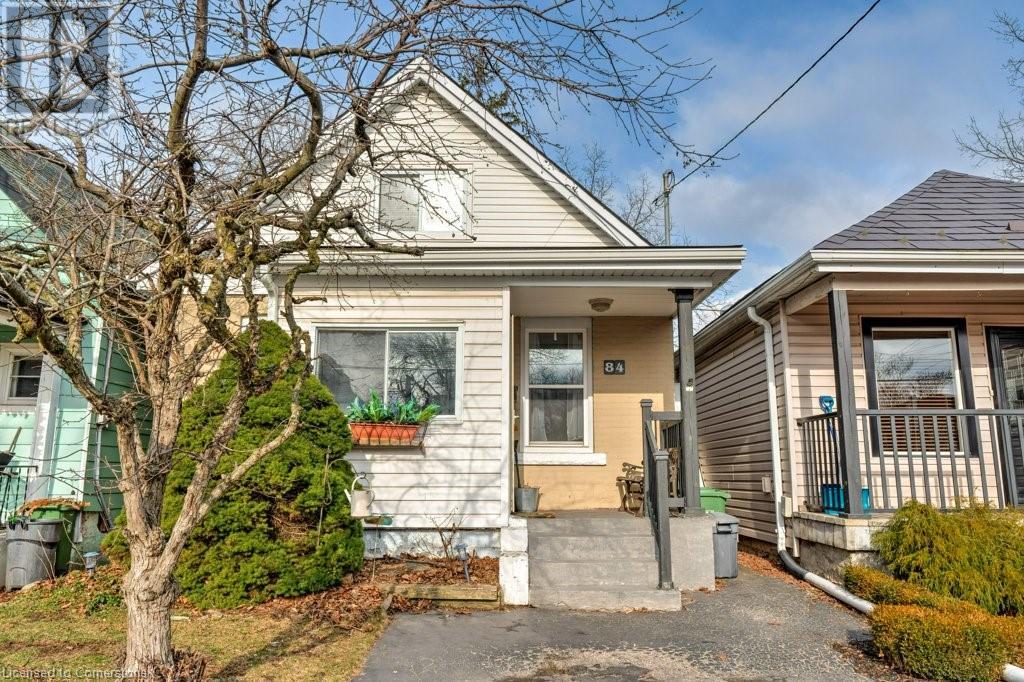 173 Eastmount Real Estate Listings Main Image