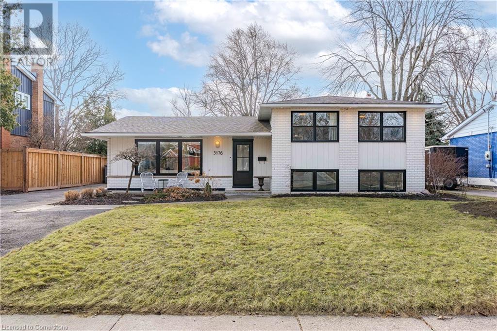 5176 Spruce Avenue Property Photo