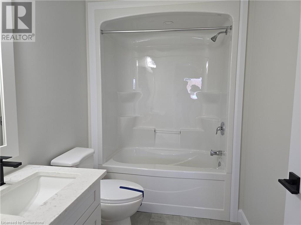 191 Queen Street Property Photo 7