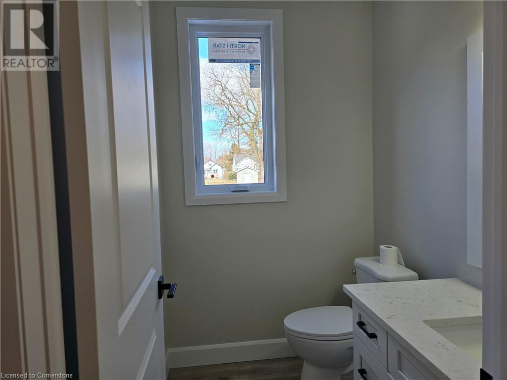 191 Queen Street Property Photo 10