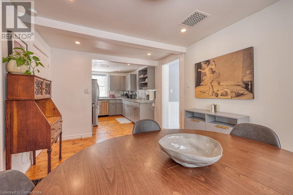 395 Holmes Street Property Photo 15