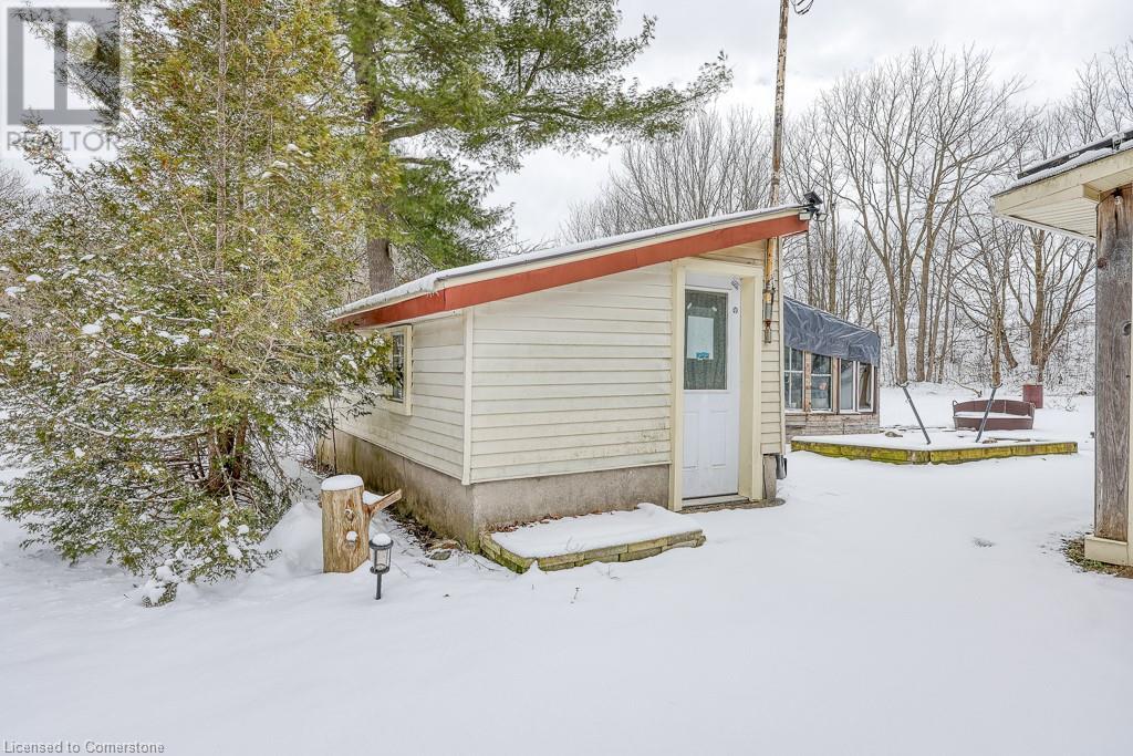 395 Holmes Street Property Photo 40