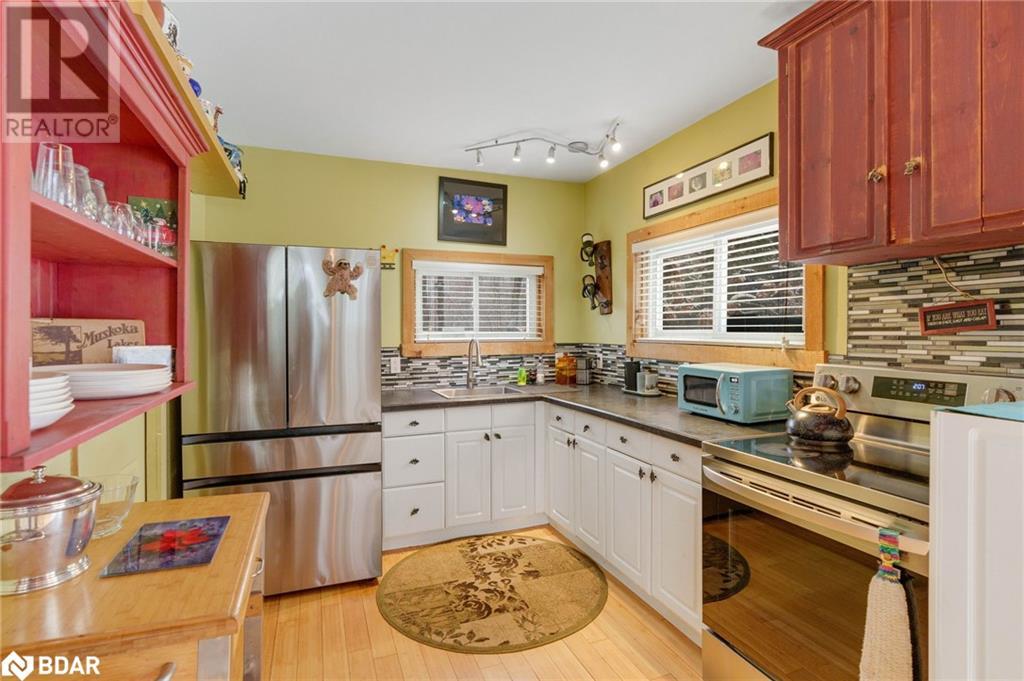 73 Big Bay Point Road Property Photo 10