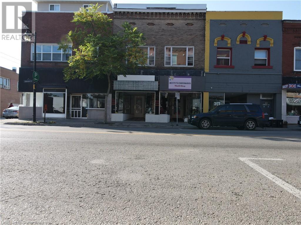 40 & 42 ROBINSON Street Property Photo 1