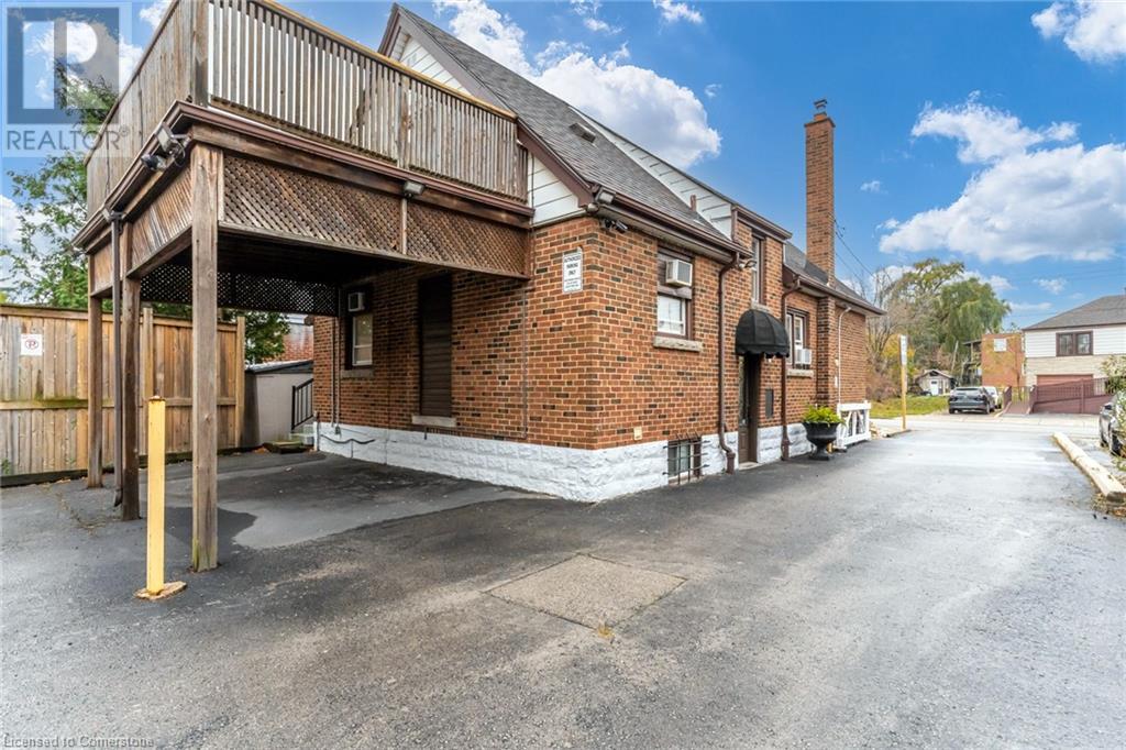 15 Empress Avenue Property Photo 43