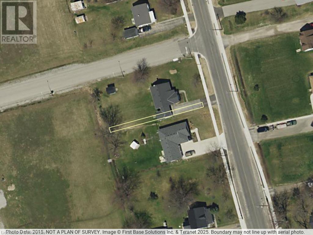 Blk A Pl 88 Erie Avenue N Property Photo