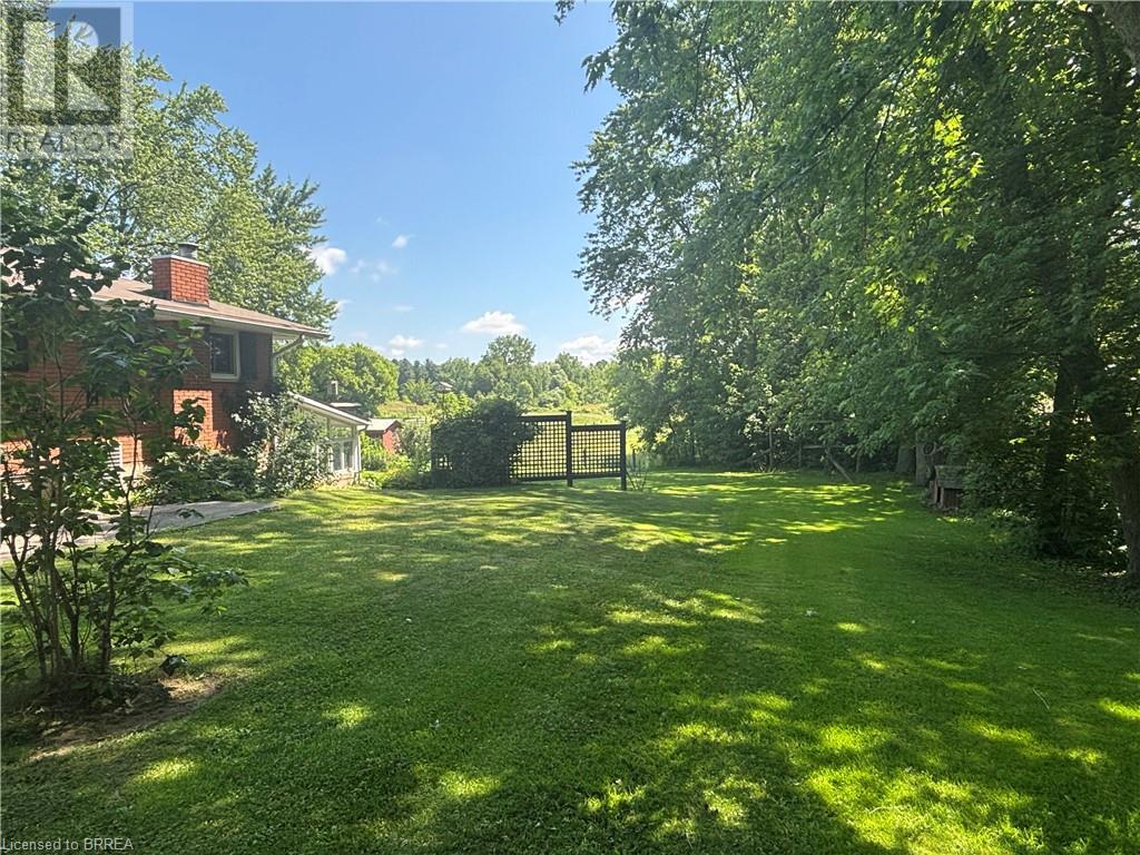 761 Lynden Road Property Photo 4