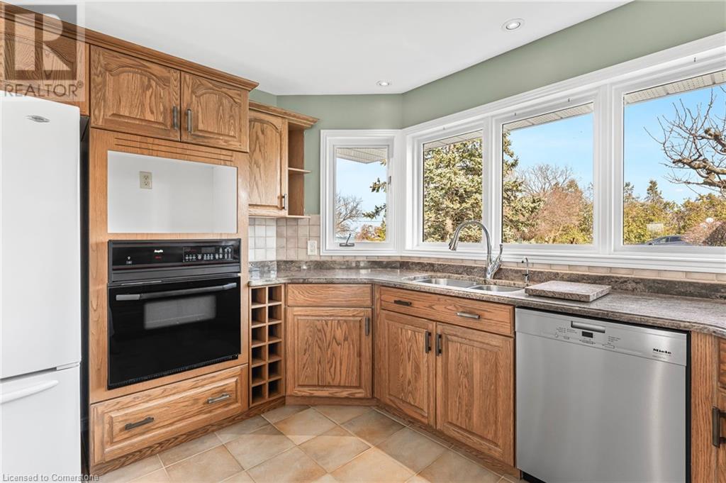 3503 Lakeshore Road Property Photo 15