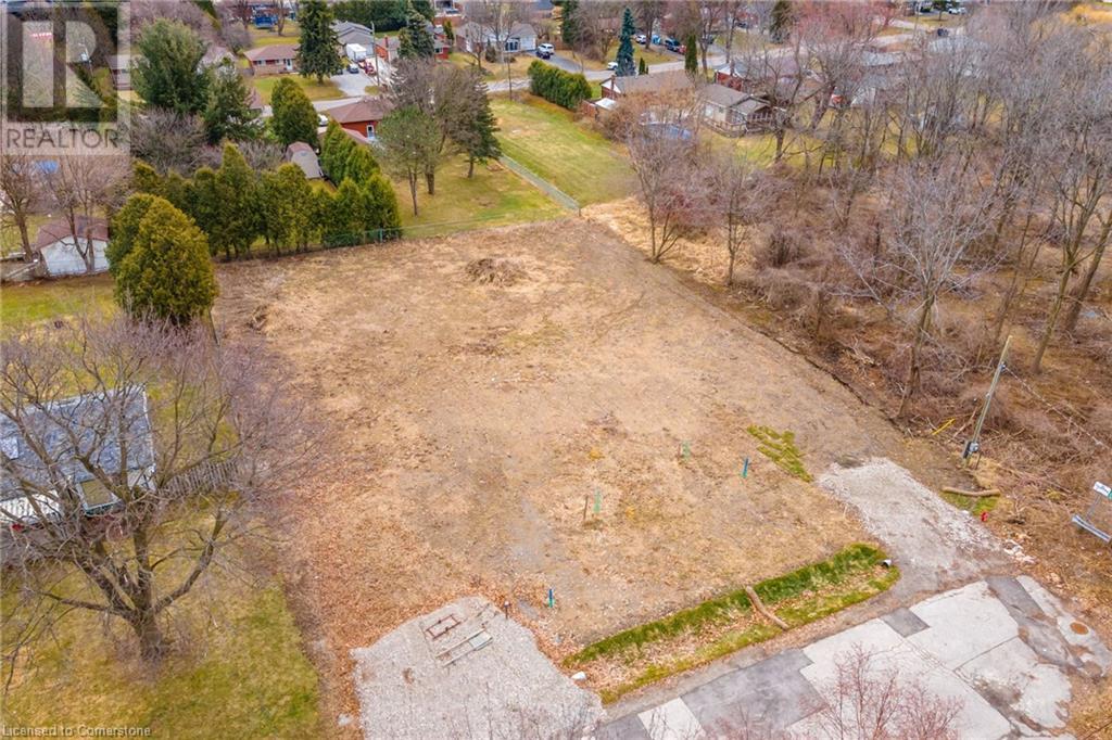 15 Bartlett Avenue Property Photo 17