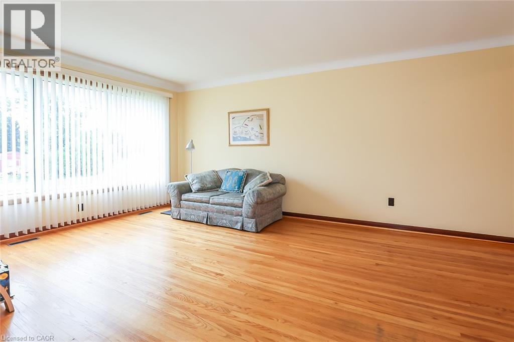 5750 Hodgson Avenue Property Photo 12