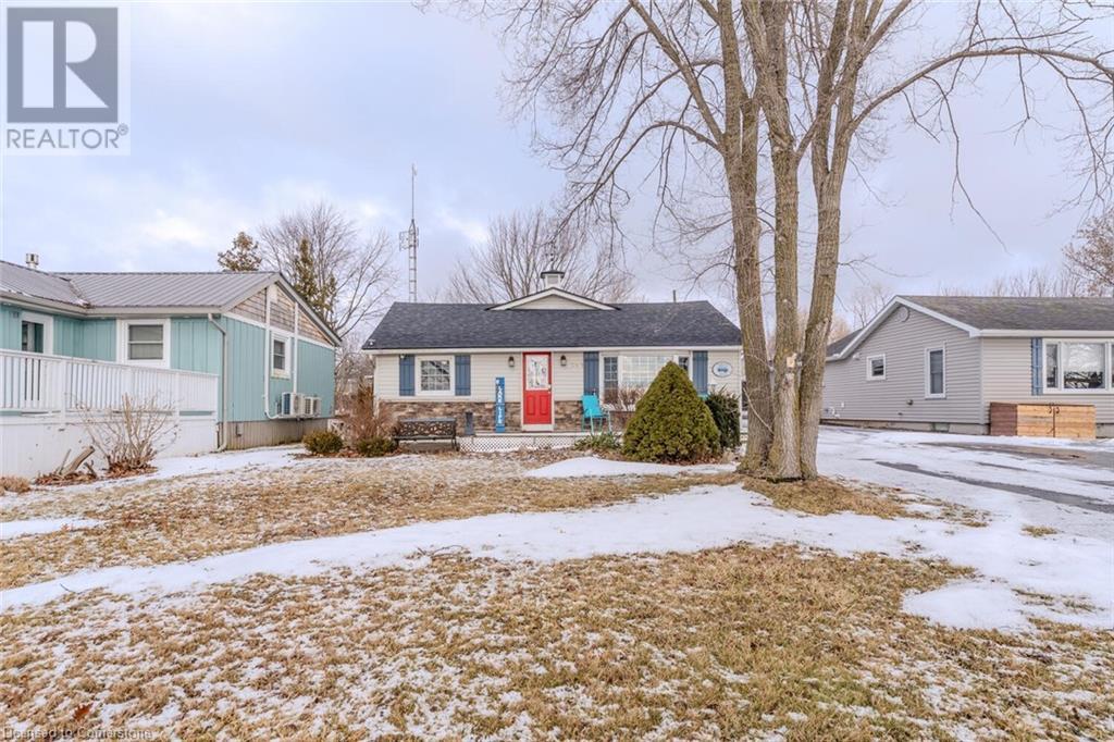 291 Lakeshore Road Property Photo