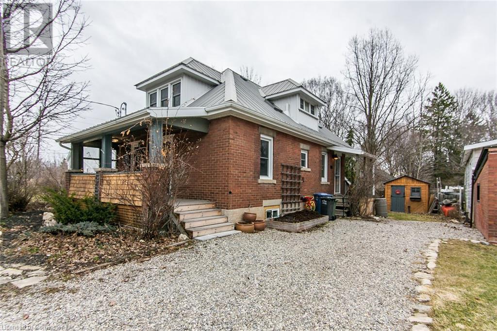195 Edinburgh Road N Property Photo