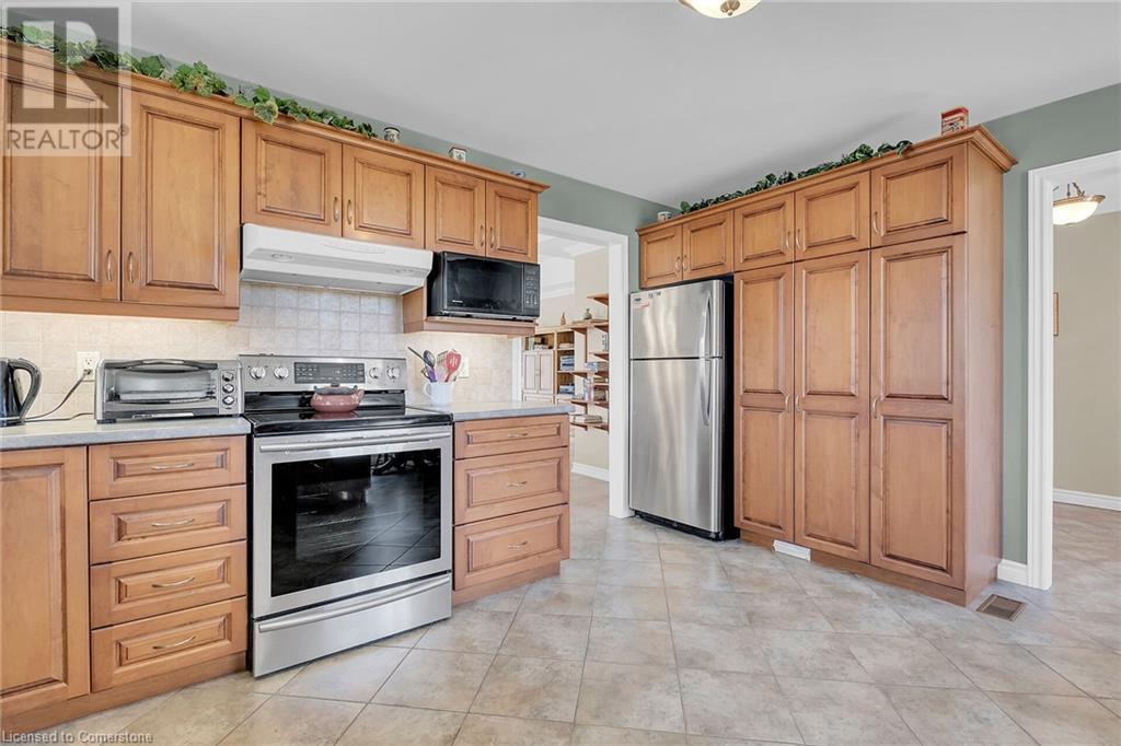 78 Pauline Johnson Road Property Photo 8