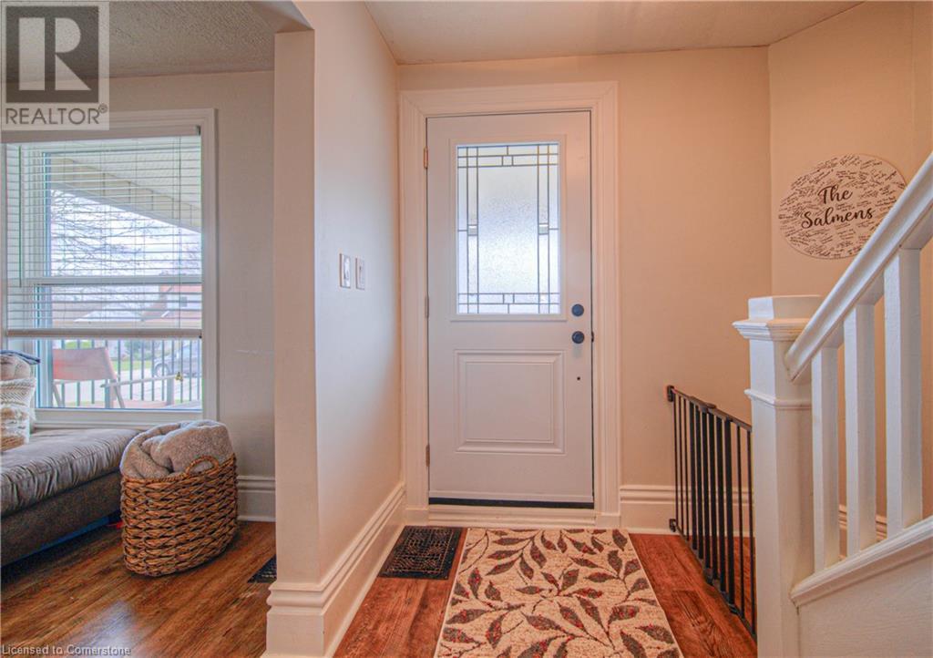58 Stanley Street Property Photo 3