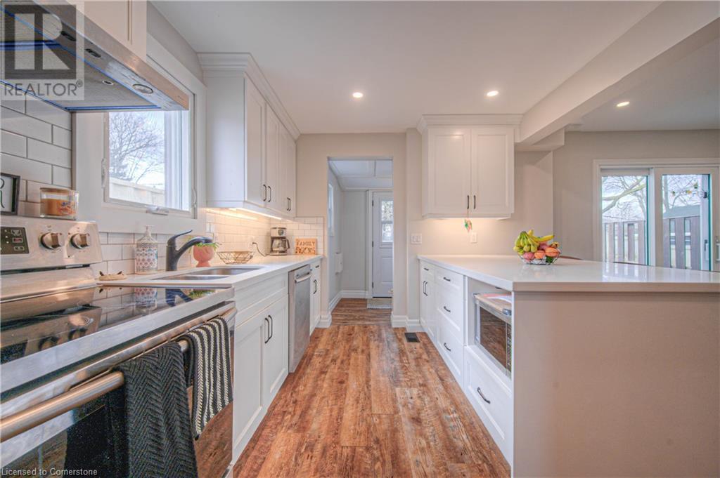58 Stanley Street Property Photo 11