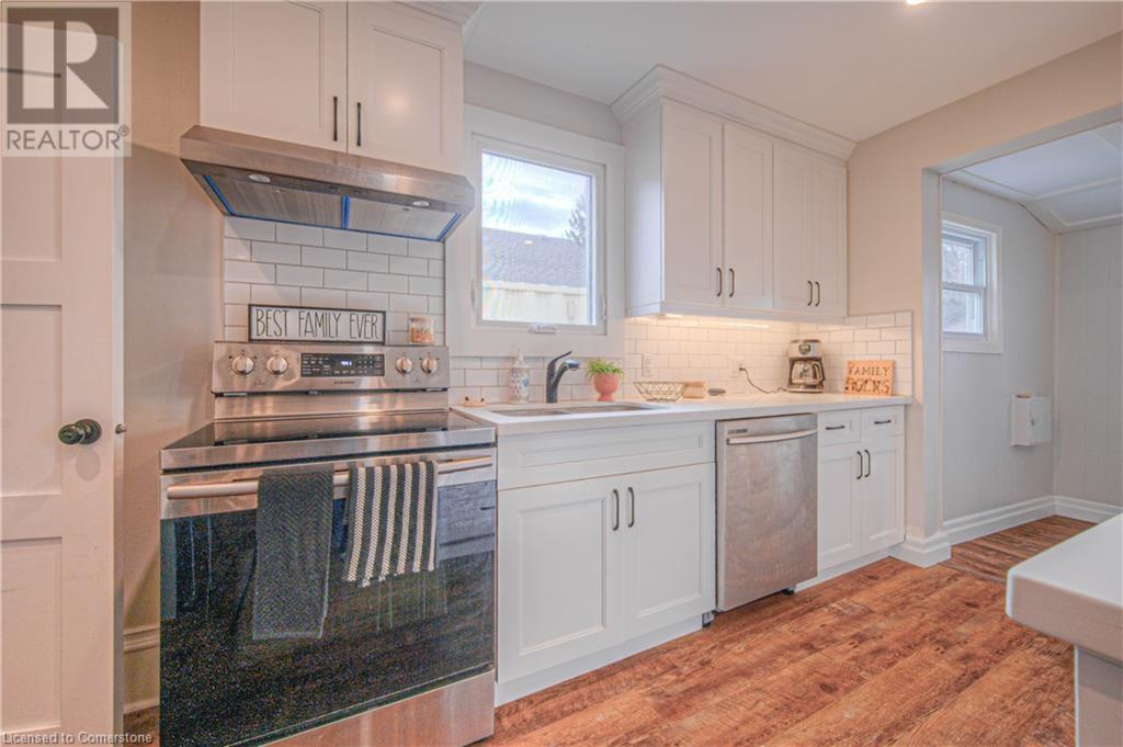 58 Stanley Street Property Photo 13