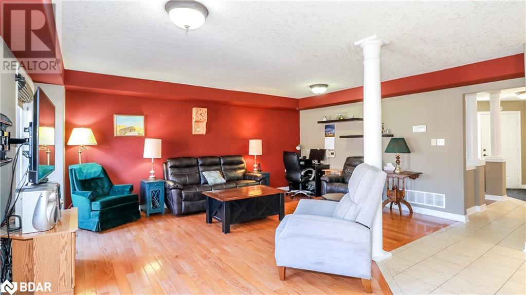 40 Benjamin Lane Property Photo 17