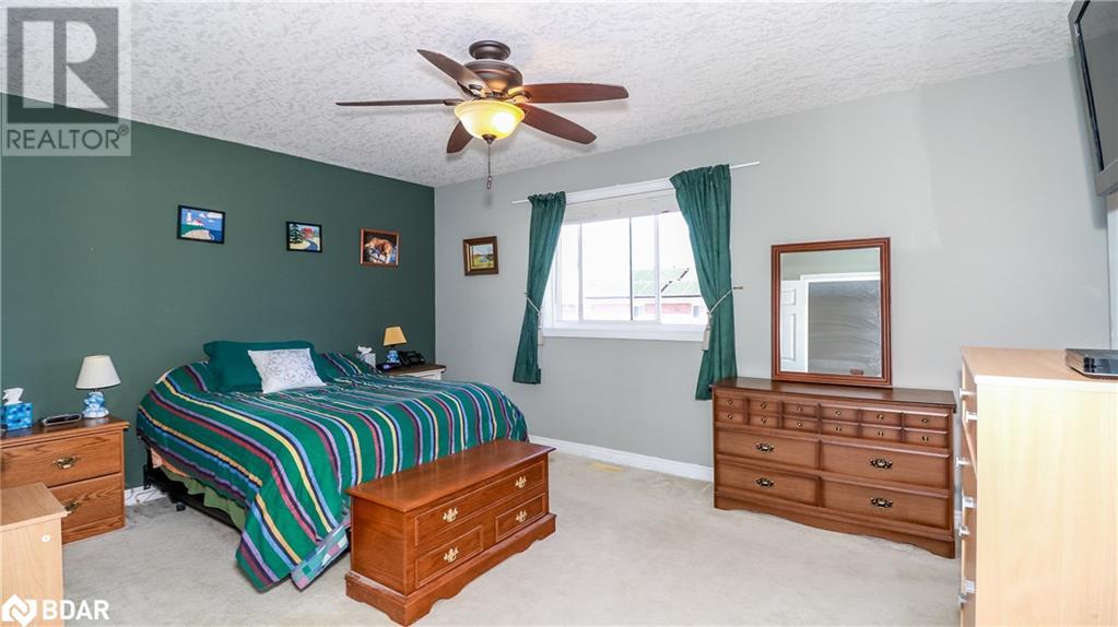 40 Benjamin Lane Property Photo 24