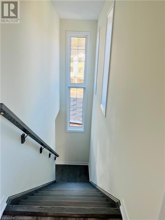 106 Hollywood Court Property Photo 6