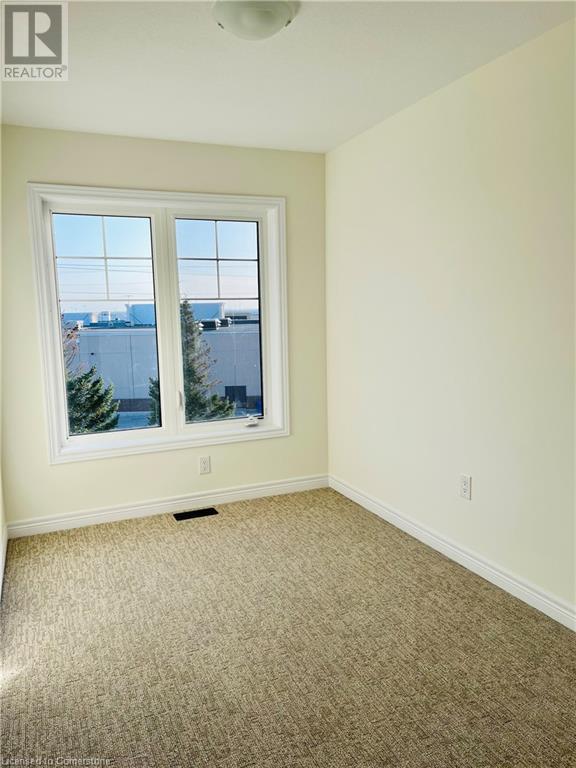 106 Hollywood Court Property Photo 8