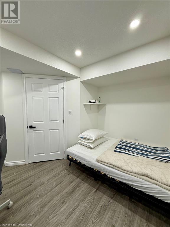 106 Hollywood Court Property Photo 20
