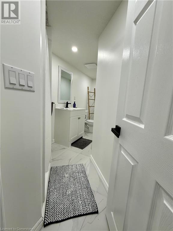 106 Hollywood Court Property Photo 21