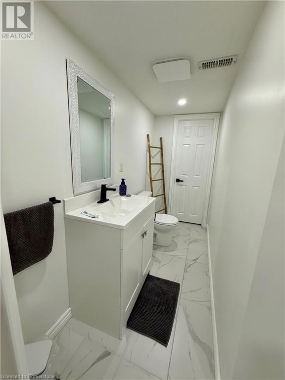 106 Hollywood Court Property Photo 23