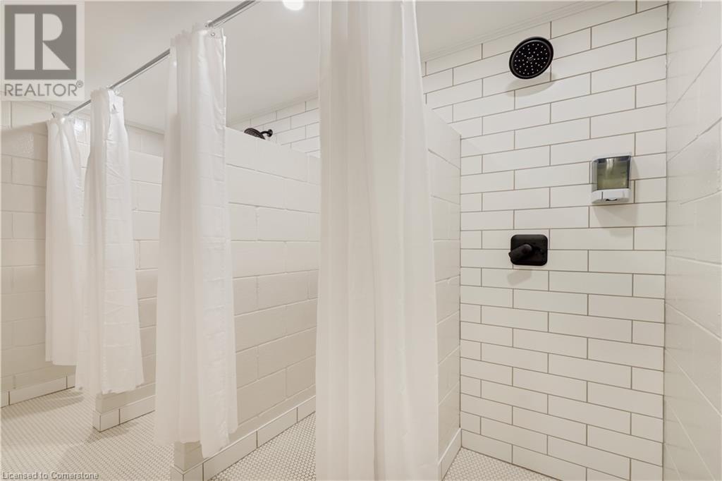 100 Dundas Street E Property Photo 34