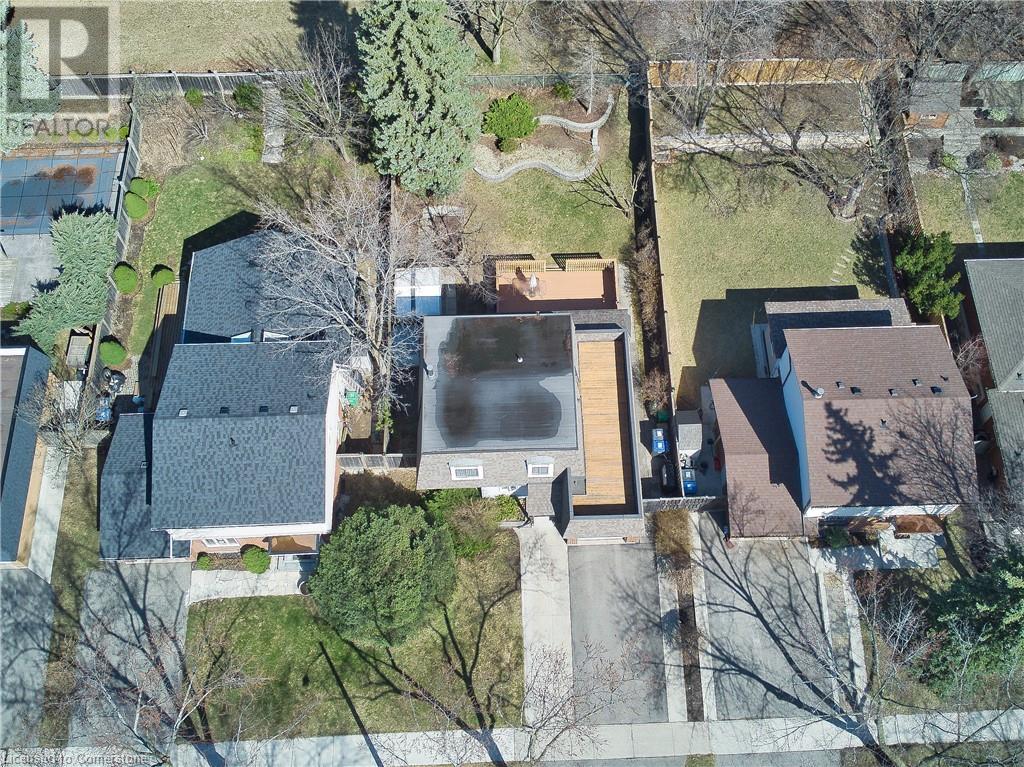 463 Lolita Gardens Property Photo 5
