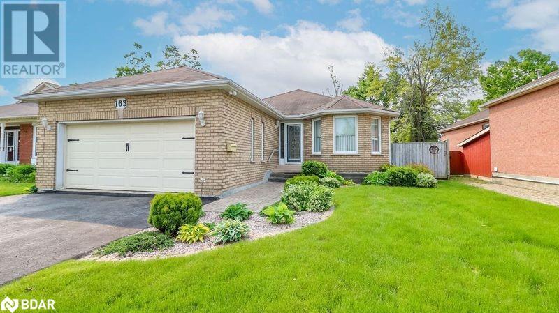 163 Livingstone Street W Property Photo 1