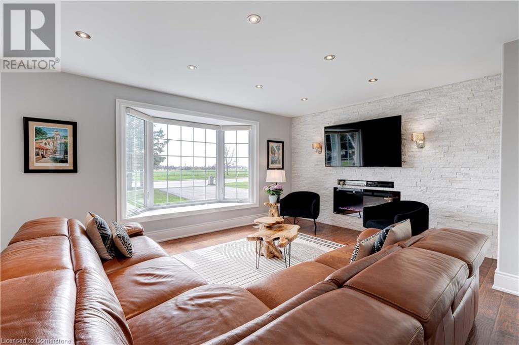 13175 15 Side Road Property Photo 11