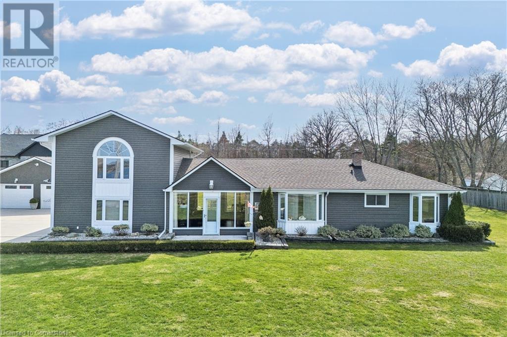 4099 Niagara Parkway Property Photo 1