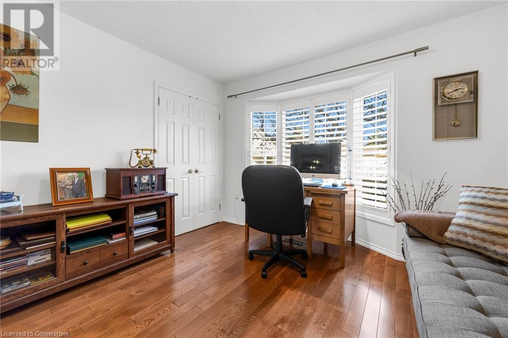 370 Silverbirch Boulevard Unit# 28 Property Photo 16