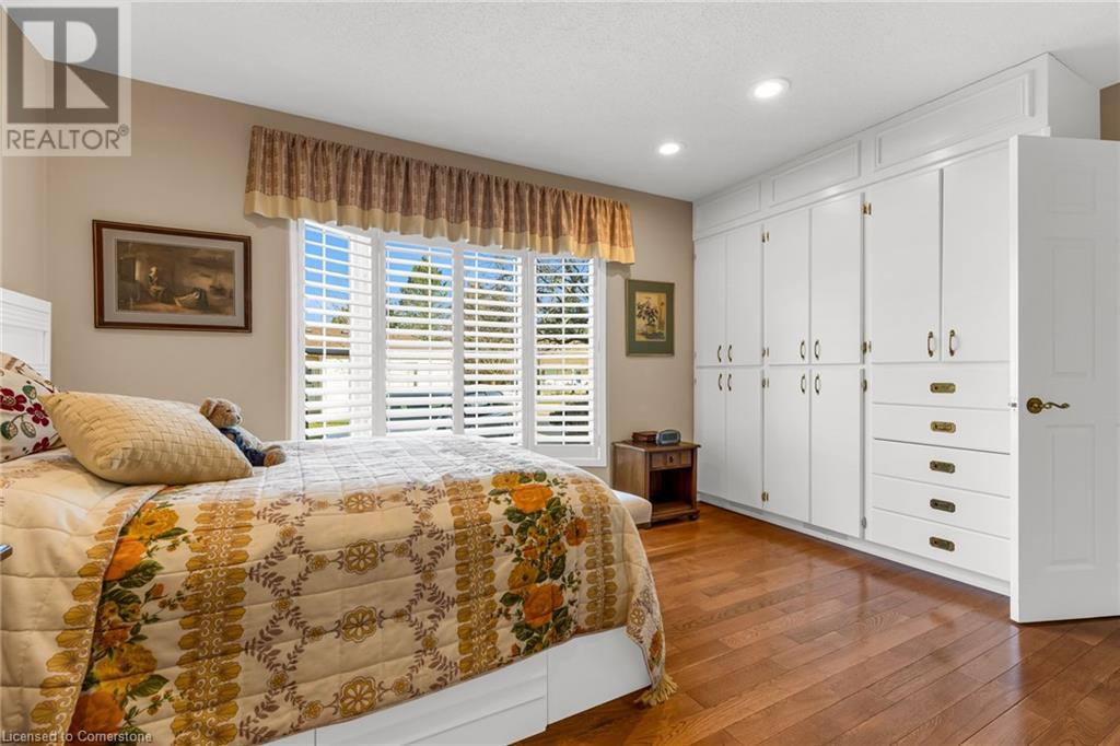 370 Silverbirch Boulevard Unit# 28 Property Photo 19