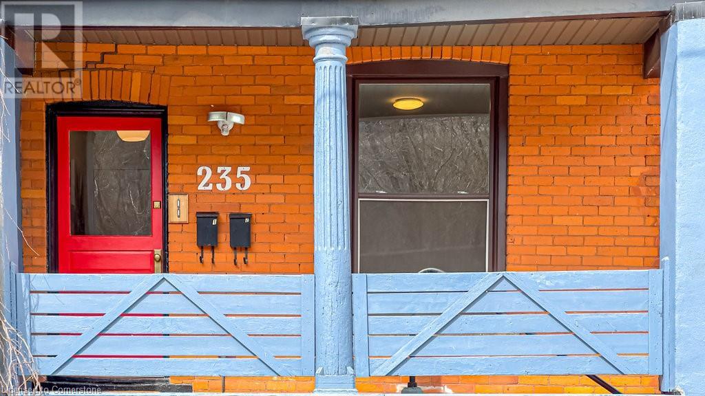 235 Young Street Property Photo 3