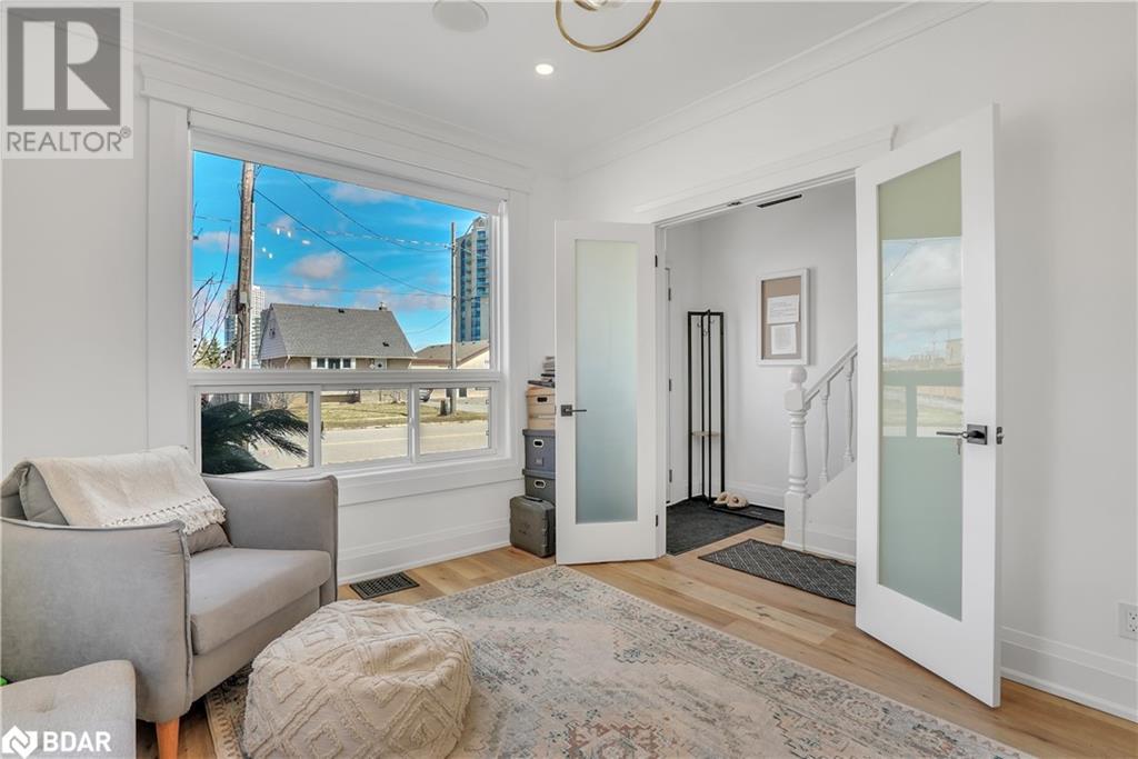 27 Victoria Street Property Photo 7