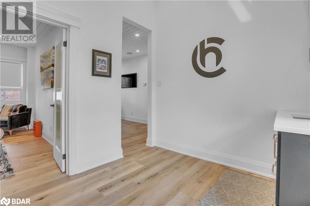 27 Victoria Street Property Photo 16
