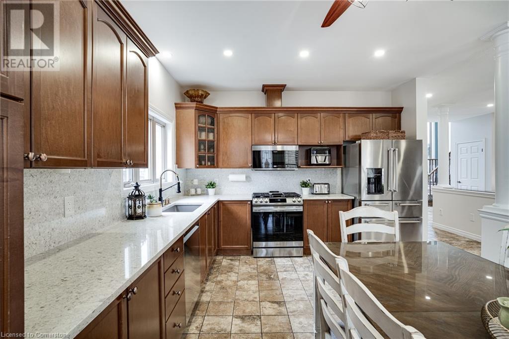 575 Stonehenge Drive Property Photo 25