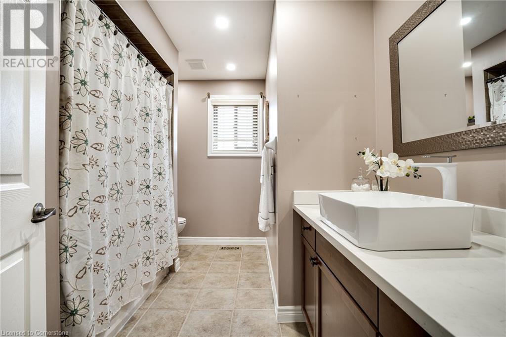 575 Stonehenge Drive Property Photo 32