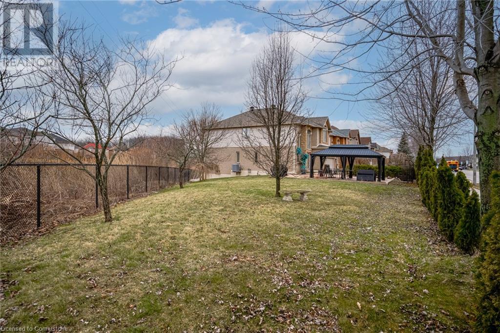 575 Stonehenge Drive Property Photo 49