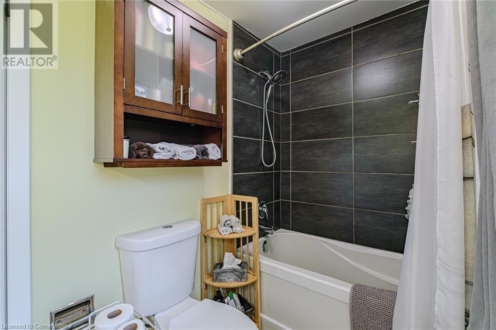 631 Hillcrest Road Property Photo 13