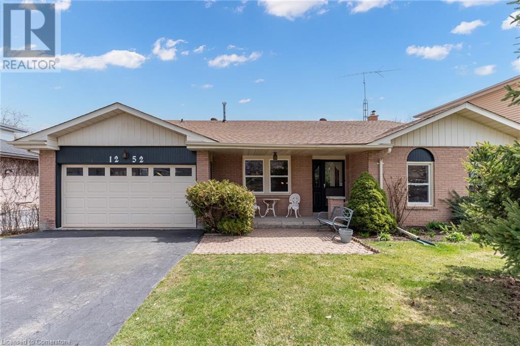 1252 Lakeview Drive Property Photo