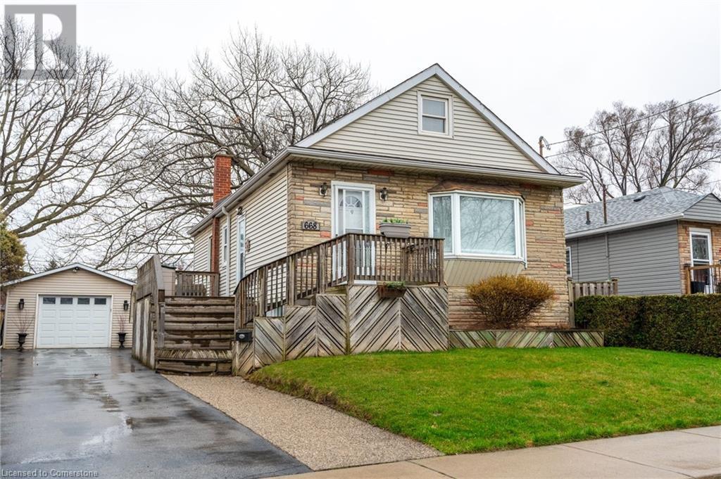 668 Burgess Avenue Property Photo