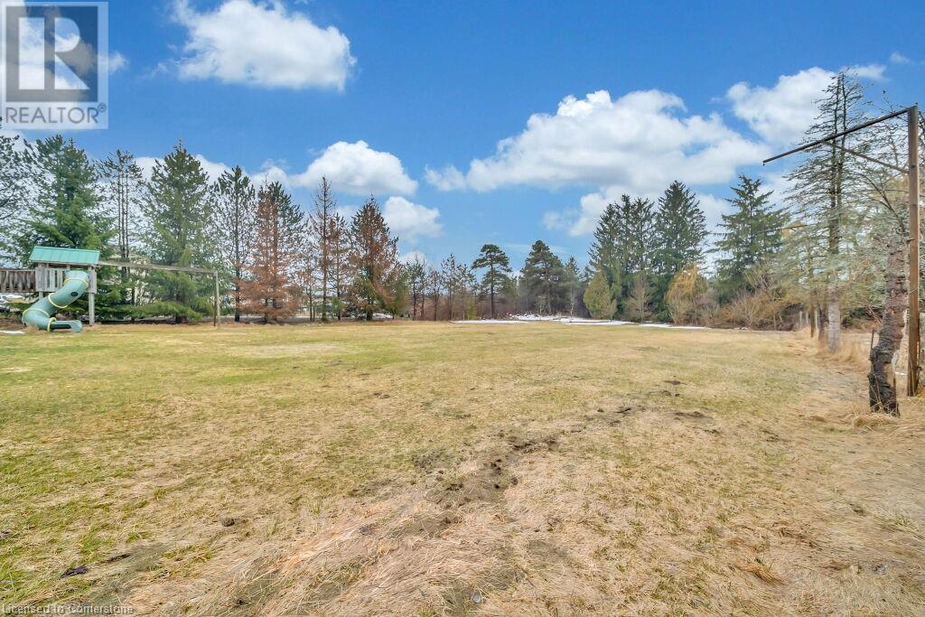 26 Brock Road N Property Photo 4