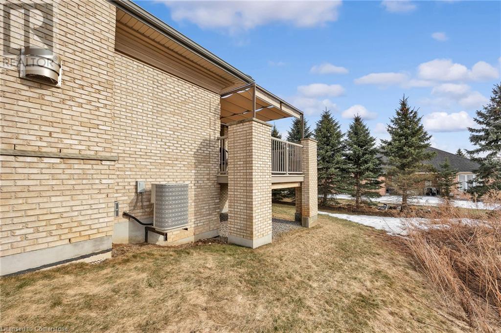 260 Deer Ridge Drive Unit# 50 Property Photo 5
